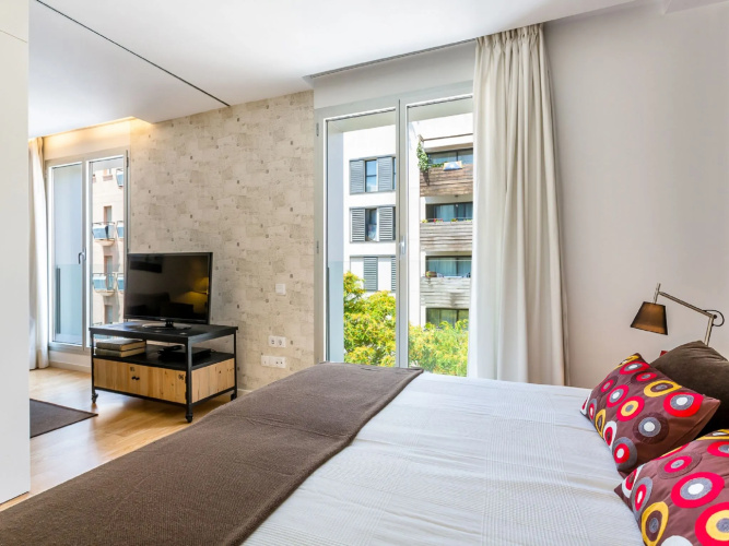 UD Rambla Suites & Pool 26F (1BR)
