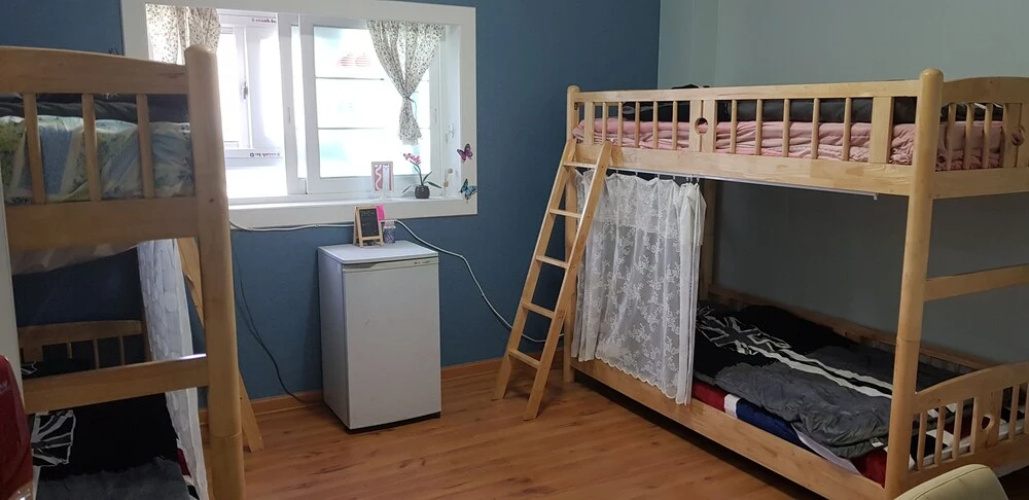 Line Guesthouse