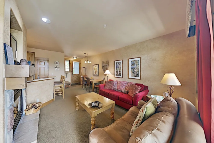 8203ns20 2 Bedroom Condo