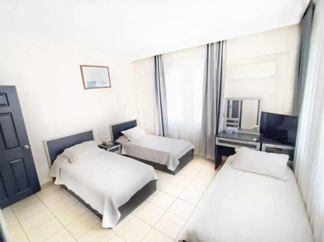 Kadeer Hotel