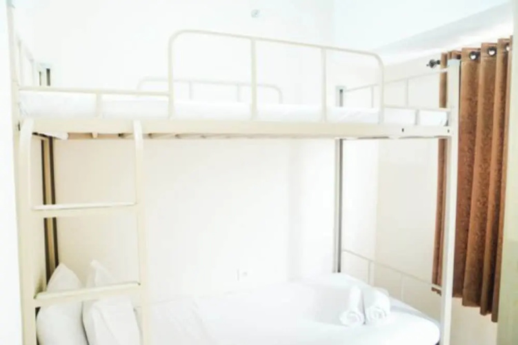 Comfortable 2BR Springlake Summarecon Apartment