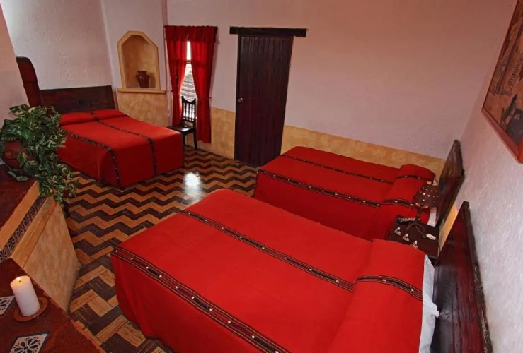 Triple room