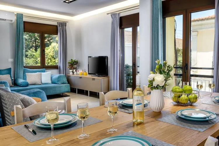 City Breeze Apartment