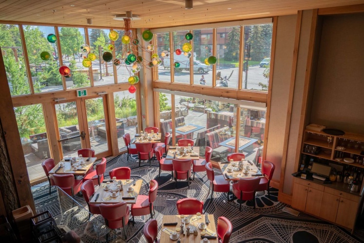 Moose Hotel & Suites photo 24