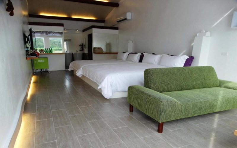 Deluxe Quadruple room