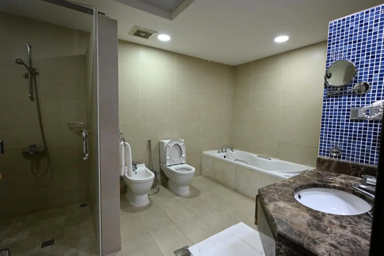 Mercure Jeddah Al Hamra photo 9