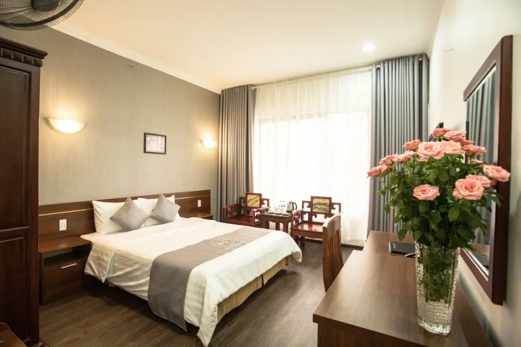 1 Bedroom Superior Double room with balcony and with city view