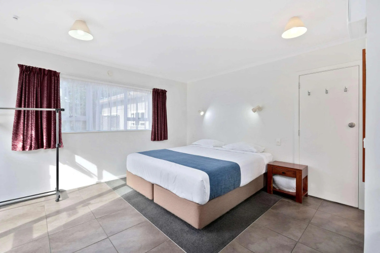 Comfort Inn Westshore Beach