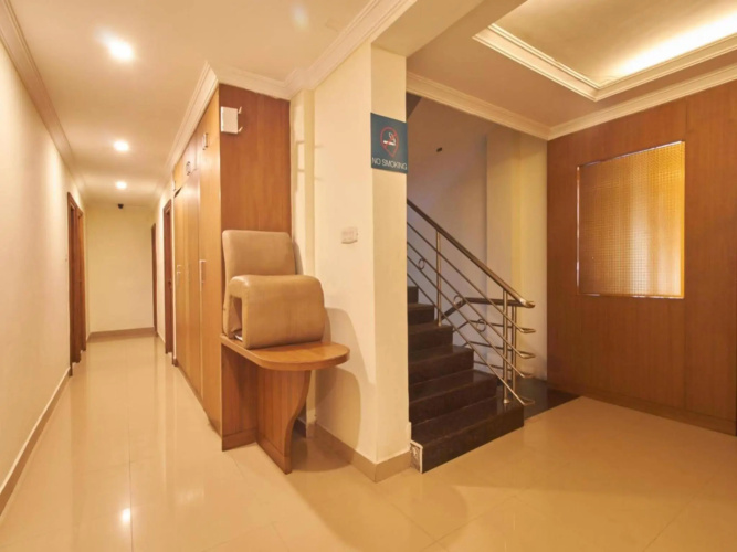 OYO 2118 Palm Shore Residency