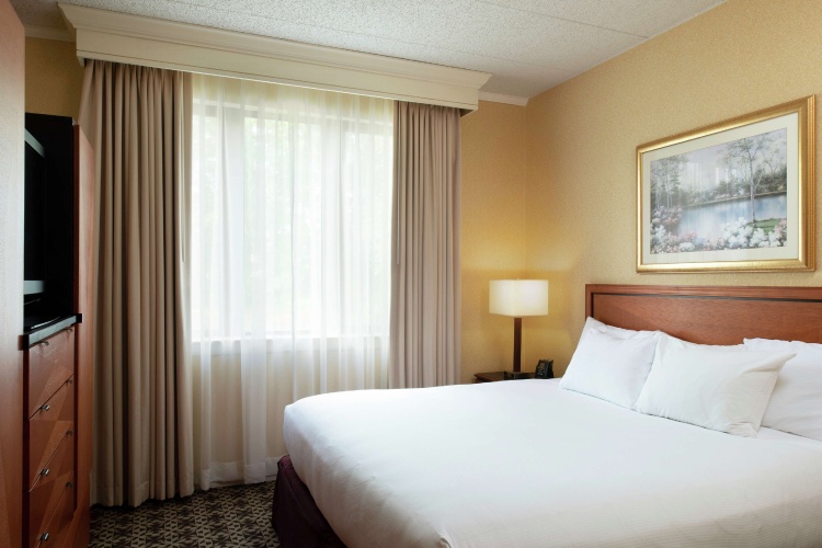 DoubleTree Suites by Hilton Mt. Laurel photo 6