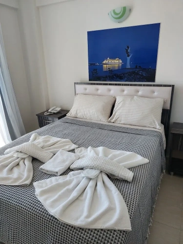 Standard room with partial sea view