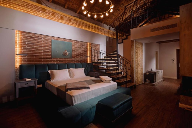 Deluxe Double Suite