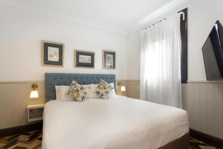 Deluxe Double Suite