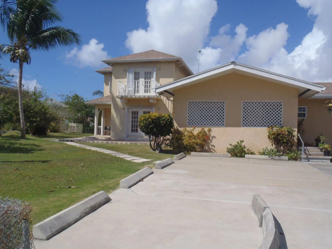 Spotts Beach Houses