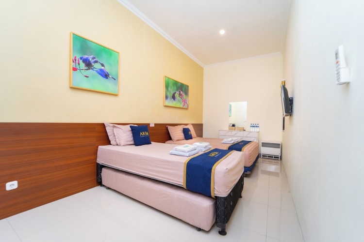 Standard Family room