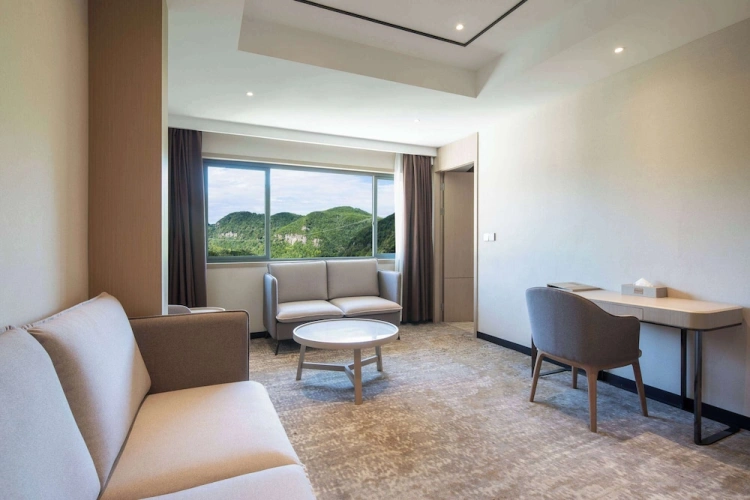 Deluxe Double Suite