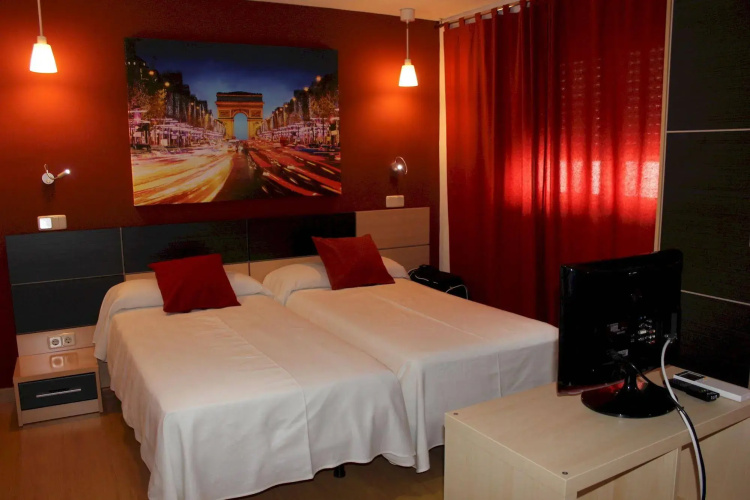 Hostal Falfes