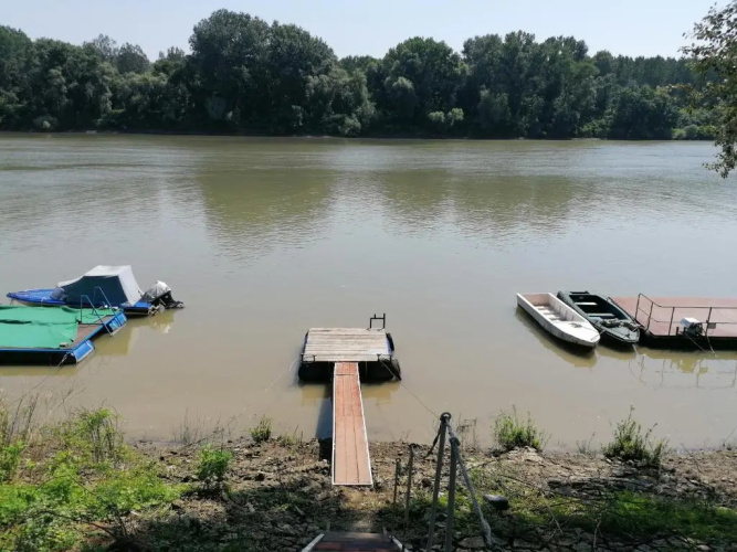 Aqua Bella Apartman