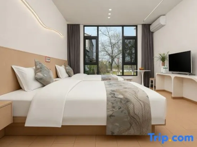 Standard Twin room with sea view