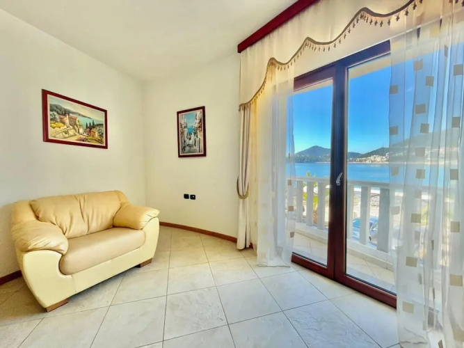 Seaview Apartments Rafailovici