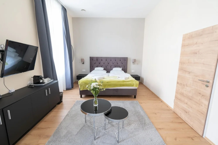 D50 Hotel