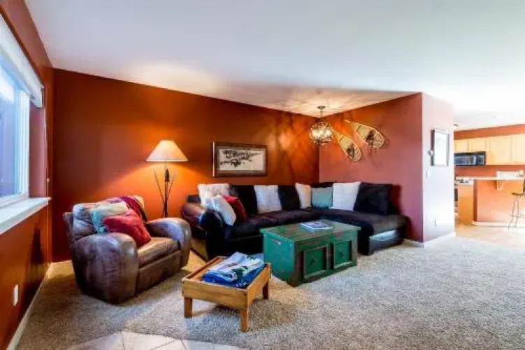 3473 Sunburst Ct - 3 Br Condo