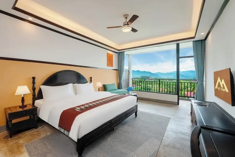 Deluxe Double room with balcony