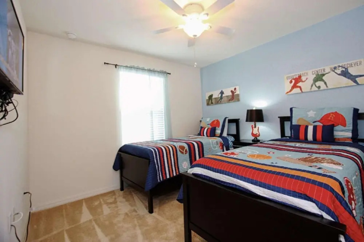 3207 Compass Bay