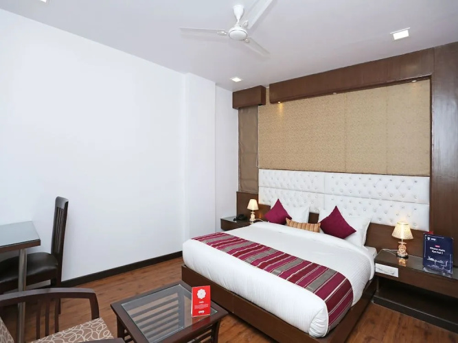 OYO 10591 Hotel Parktel