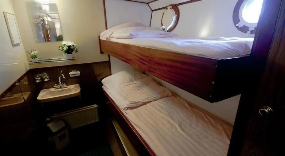 Hotelboot Orca Leiden