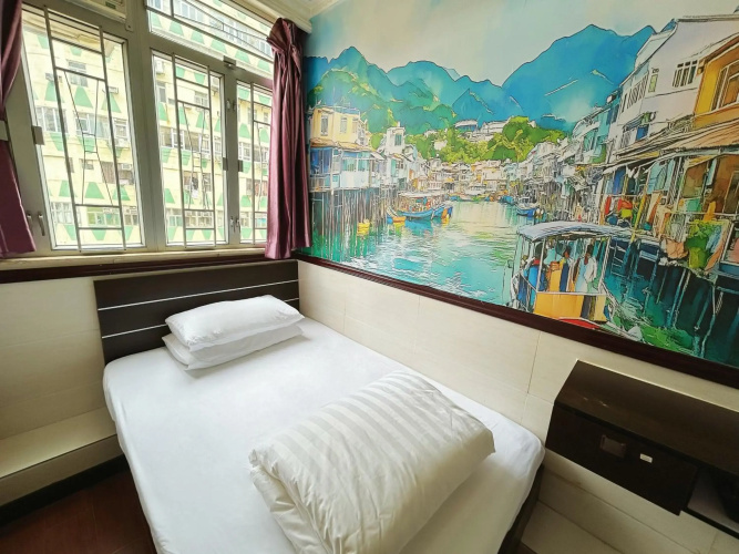 National Inn HK