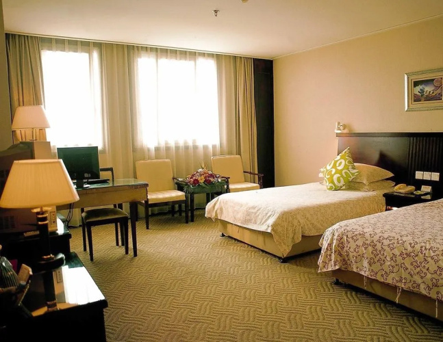 Jian Feng Hotel