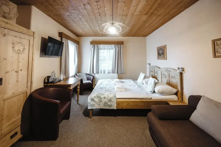 Standard Double room with balcony and with view