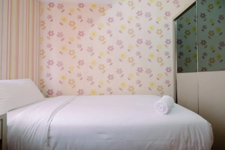 Comfy 2Br Gading Greenhill Apartment