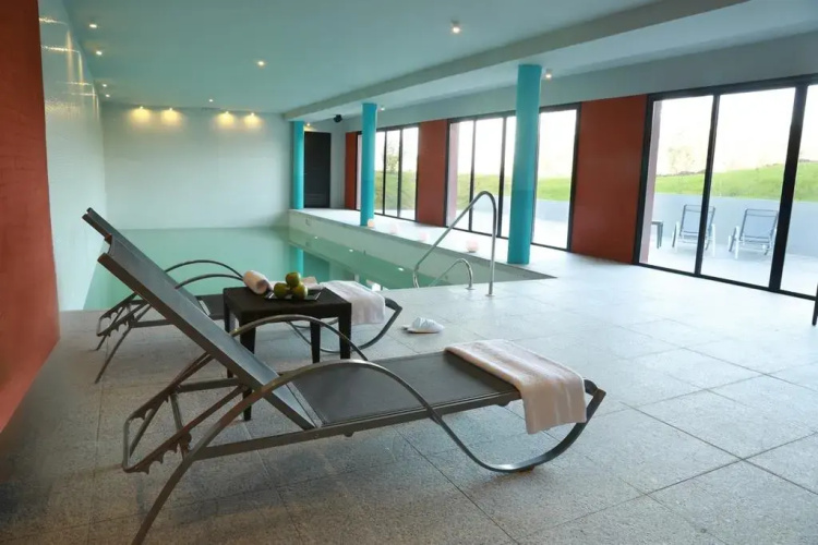 Regency Park Hotel