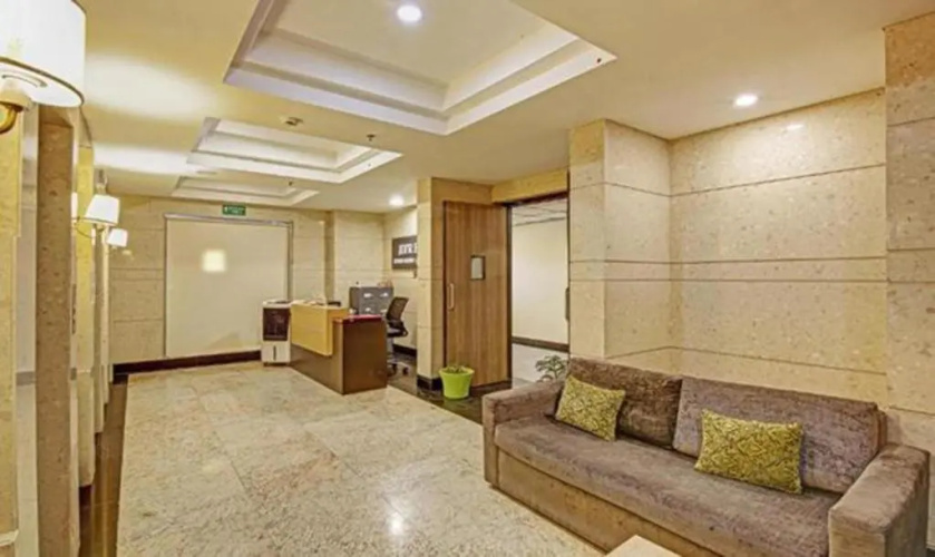 Fabhotel Sapphire 83