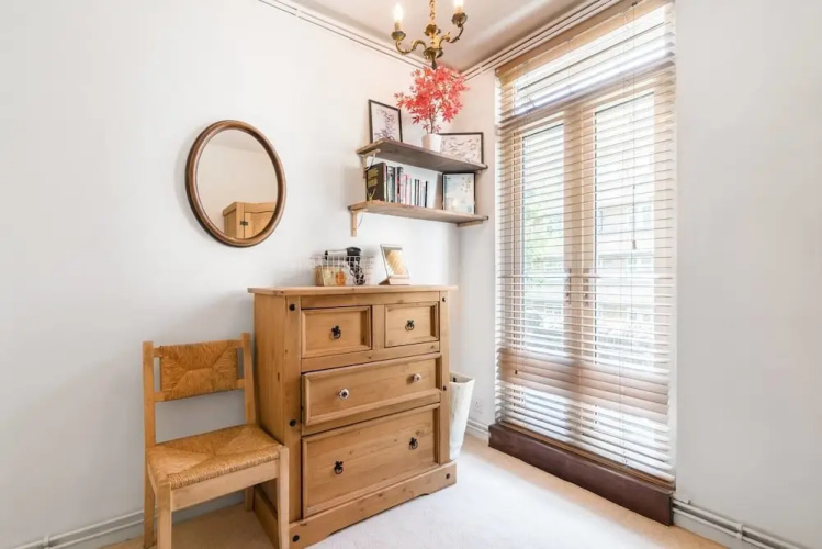 Cosy Flat In Quiet Wapping