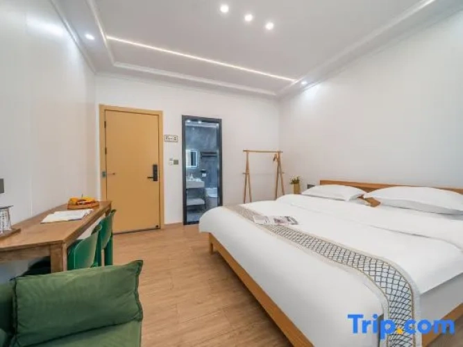 Standard Double room with mountain view
