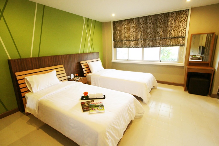 Standard Twin room