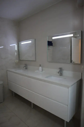 Captivating 2-bed Apartment in Maho