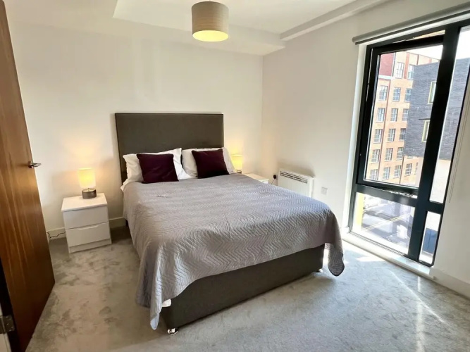 Modern 1 Bedroom Apartment With Parking