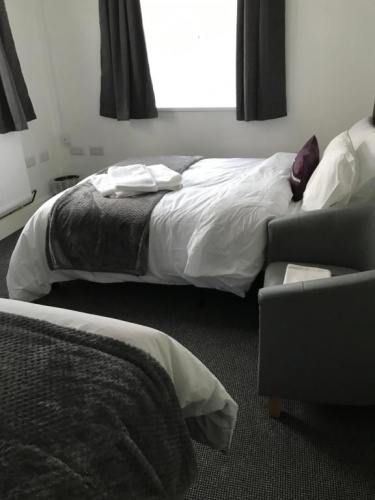 3 Bedrooms Cottage