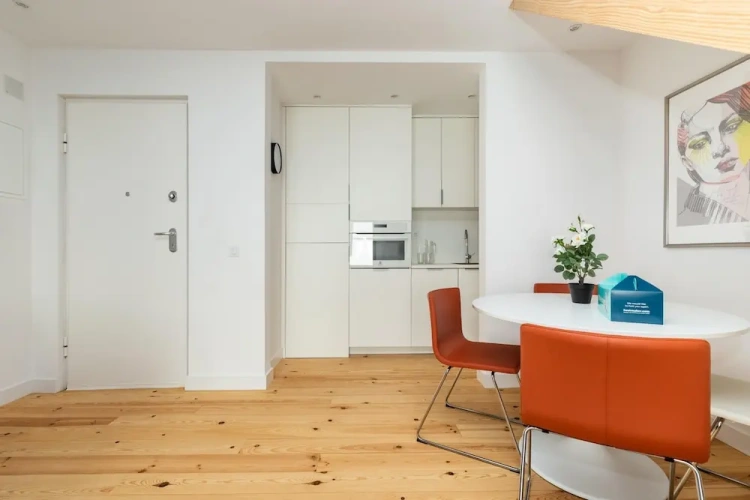 1 Bedroom Apartment