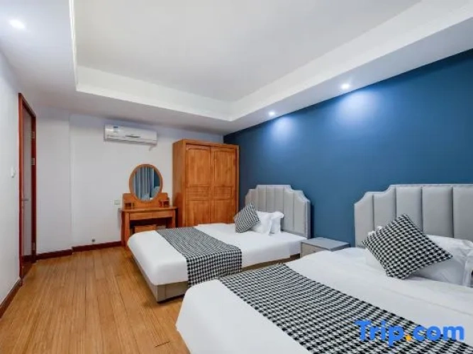 2 Bedrooms Suite with garden view