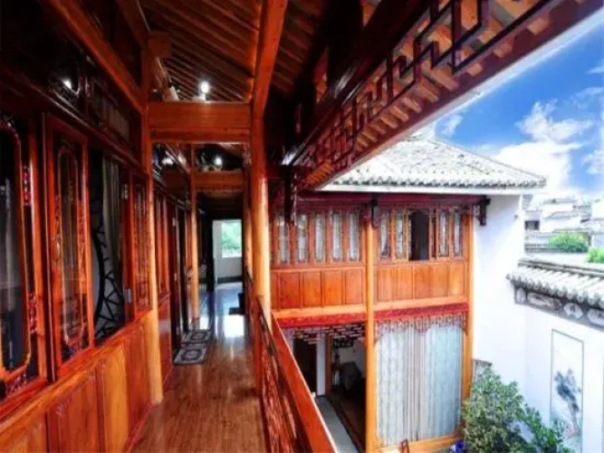 Jiaoxicun Inn(腾冲碧藏楼客栈)
