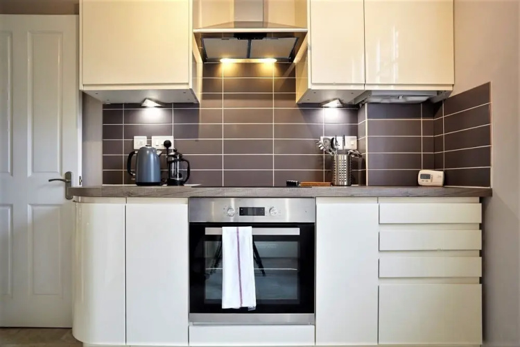 Meredith Way 2 Bedrooms Apartment