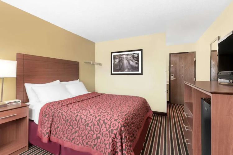 Days Inn Newton