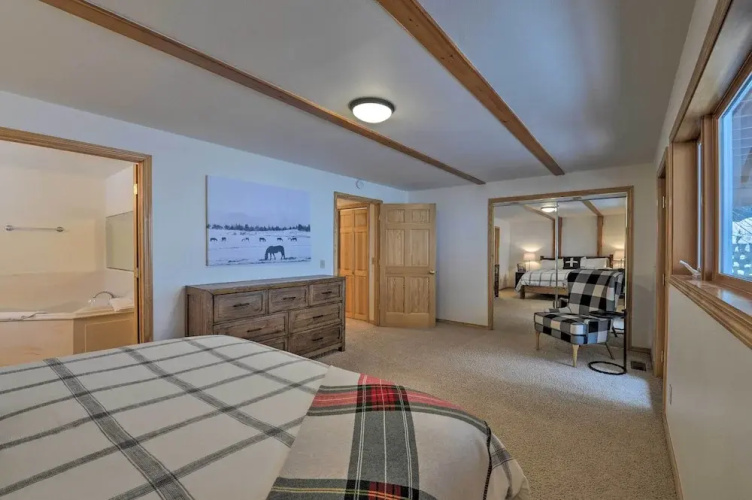 'wild Huckleberry Cabin' in Alpine: Fire Pit, Deck
