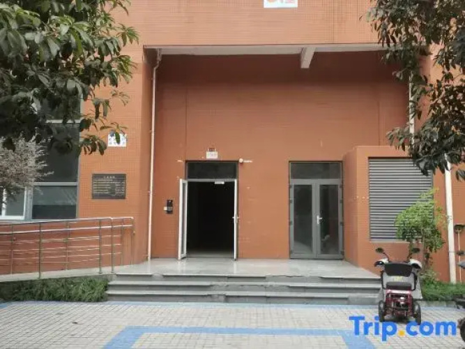 Yu. Qifeng Homestay (Kuanzhaixiangzi Alleys) - 成都市