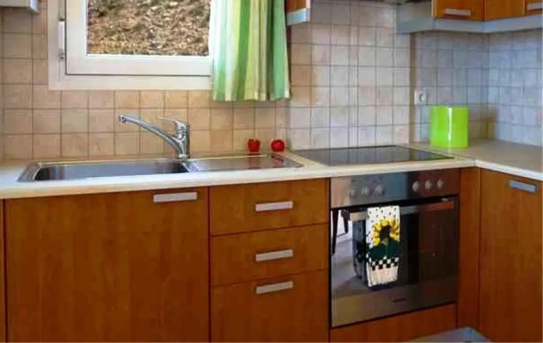 1 Bedroom Apartment with sea view